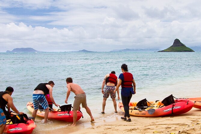 Mokolii Island Self Guided Kayak Tour - Kayaking and island hiking from Kualoa’s shoreline
