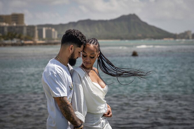 MUST have WAIKIKI Photos - Getting Your Waikiki Photos: Beach Walk Photoshoot First