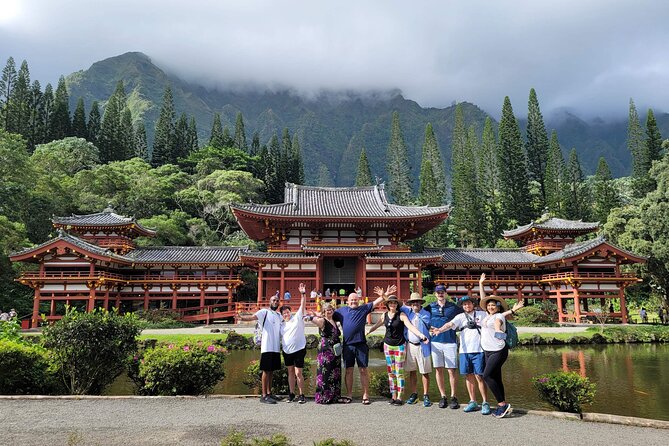 Next Level Oahu Circle Island Tour Snorkel w/Turtles and Byodo-In - Getting Oriented in Waikiki, Then Zooming Past Iconic Oahu Landmarks