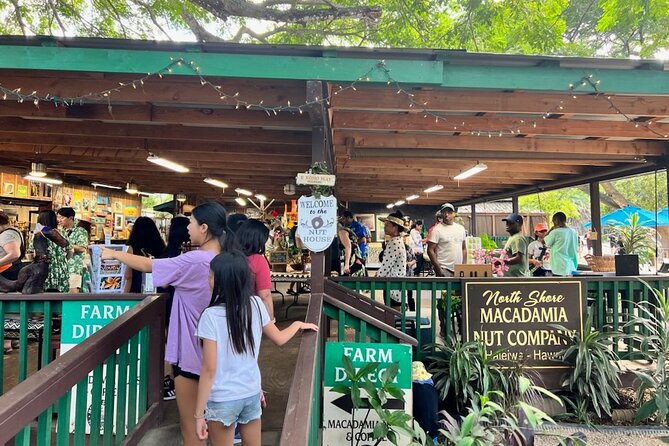 North Shore Dole Pineapple Farm Tour - Green World Coffee Farms Stop 1: A Quick Start With Sampling