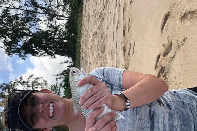 North Shore Tour Guide Shoreline Fishing - Stop on the North Shore: remote vibes without the crowd pressure