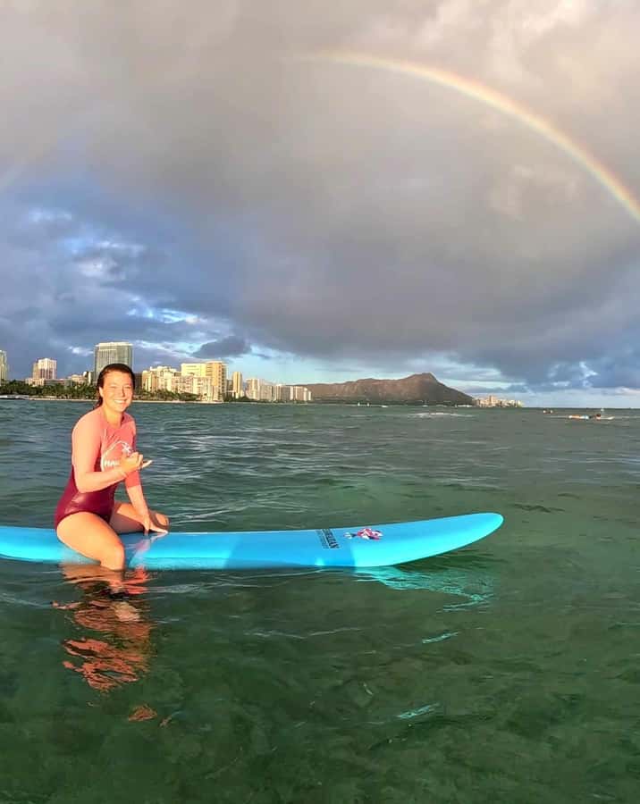 Oahu: 1-on-1 Surfing Lesson in Waikiki - Clothing and prep: what you should bring and wear