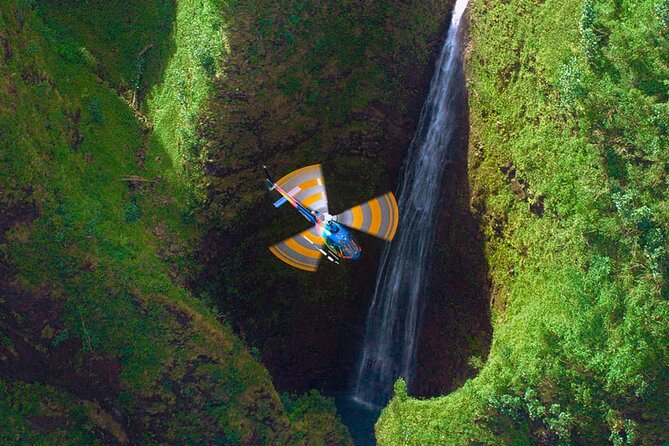Oahu: 45 Minute Sights Unseen Helicopter Tour - Doors Off or On - Following the Koolau Mountains to Lanikai and Chinaman’s Hat