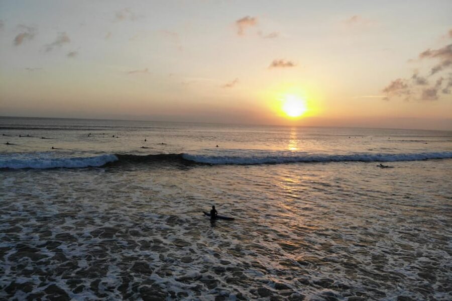 Oahu: Beginner Group Surf Lesson on North Shore - Getting Ready At the North Shore, Near Haleiwa
