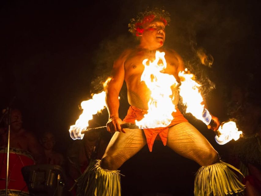 Oahu: Chief's Luau Dinner Show - Getting There: Waikiki Pickup, Meeting Point, and Timing