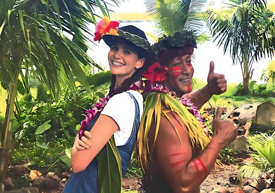 Oahu Circle Island Tour - Best Spots & Beaches - Waimanalo and the Macadamia Farm Stop