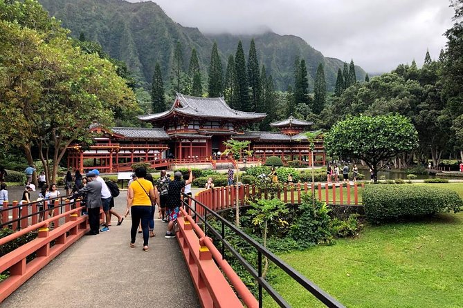 Oahu Circle Island Tour with Byodo-In Temple Admission - Diamond Head lookout: big views without crater hiking