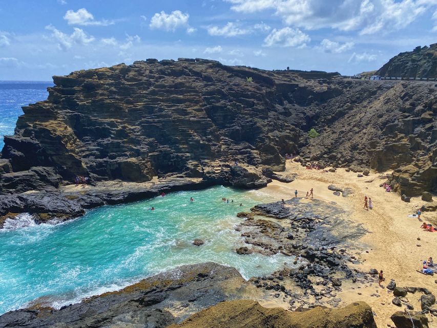 Oahu: Diamond Head Crater Hike and North Shore Experience - Kualoa Regional Park: a short scenic breather