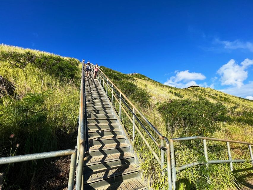 Oahu: Diamond Head Crater Trailhead Transfer & Entry Fee - Your 105-minute climb at Diamond Head State Monument
