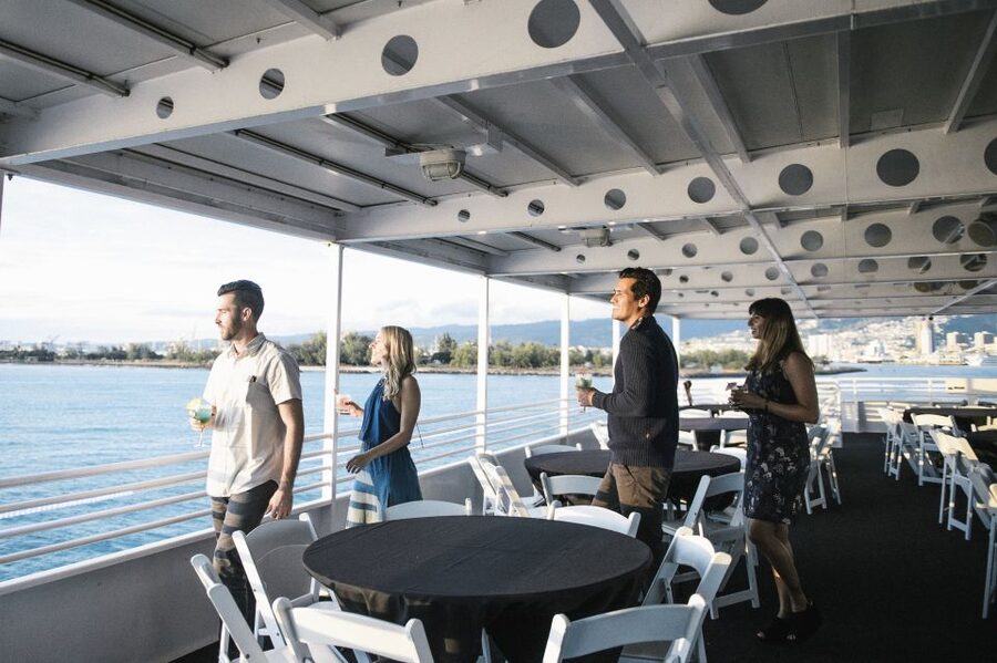 Oahu: Friday Night Fireworks Cocktail Cruise - Live entertainment and the rhythm of the evening