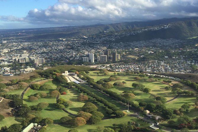 Oahu friendly hiking experience - The stop menu: waterfalls, craters, gardens, and rainforest trails