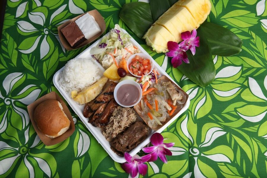 Oahu: Germaine's Traditional Luau Show & Buffet Dinner - The show: Polynesian ceremonies across Hawaii, Tahiti, Samoa, Fiji, and New Zealand