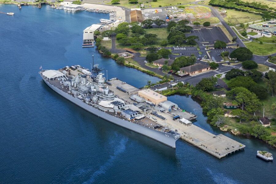 Oahu: Helicopter Tour with Doors On or Off - Check-In at Castle and Cooke, Then Up Over Honolulu Harbor