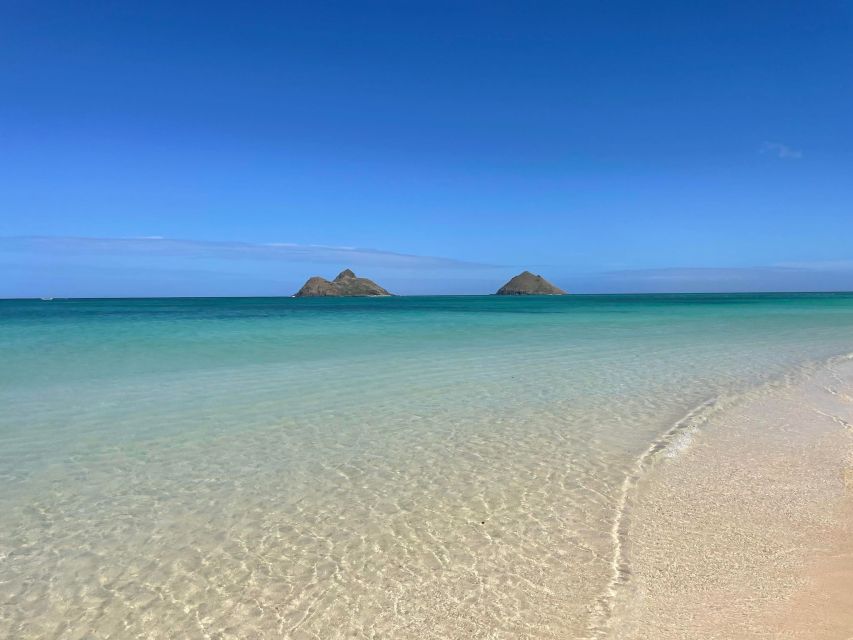 Oahu: Hidden Hawaii Waterfall Hike and Beach Tour - Photo help and local tips: why this tour feels more useful than a bus ride