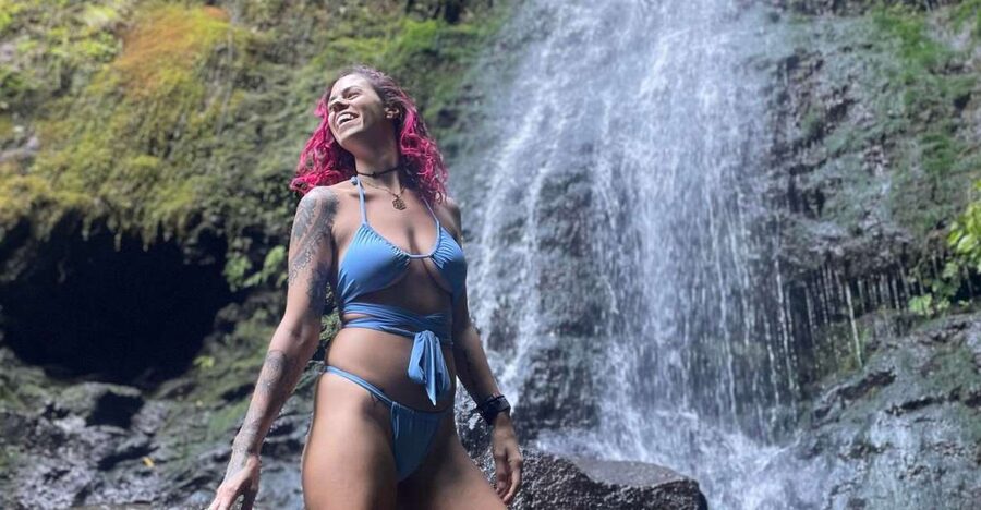 Oahu: Hidden Hawaii Waterfall Hike and Beach Tour - Getting the value in the price: what $140 buys you