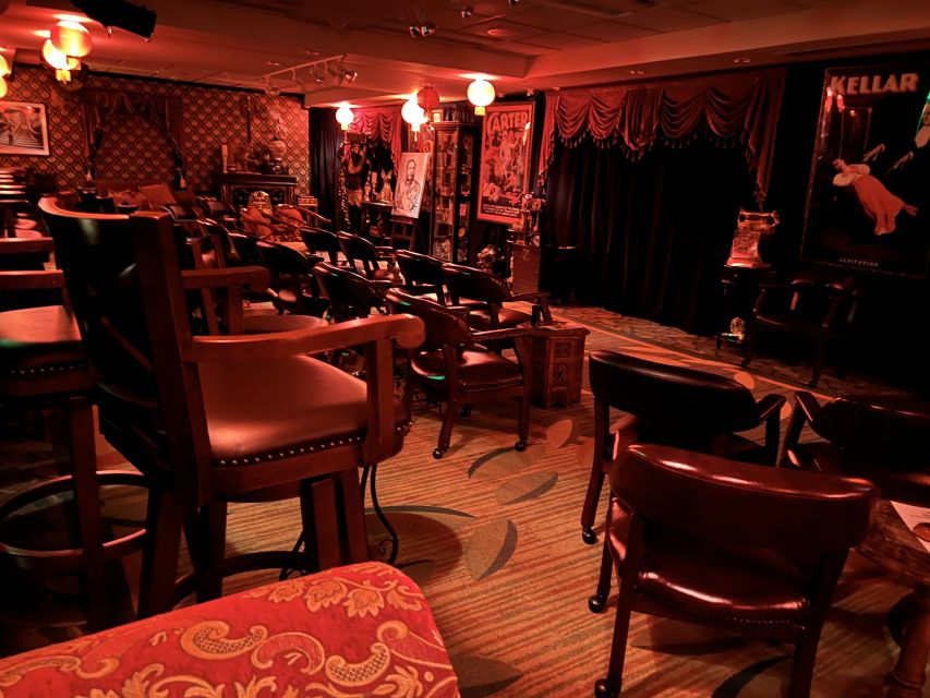 Oahu: Hilton Waikiki Beach Hotel Magical Mystery Show - Practical Tips That Make the Evening Smoother
