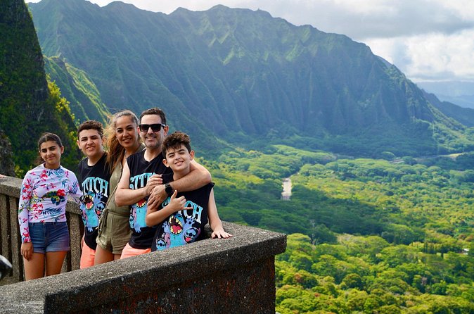 Oahu in a Day: Waterfall - Food Trucks - Lookouts - Small Crowds - Halona Blowhole and Makapu’u Point: big water, dramatic skies, quick framing