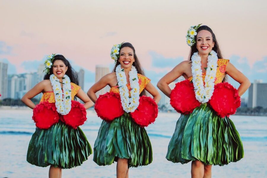 Oahu: Ka Moana Luau Dinner and Show at Aloha Tower - Quick hits that matter