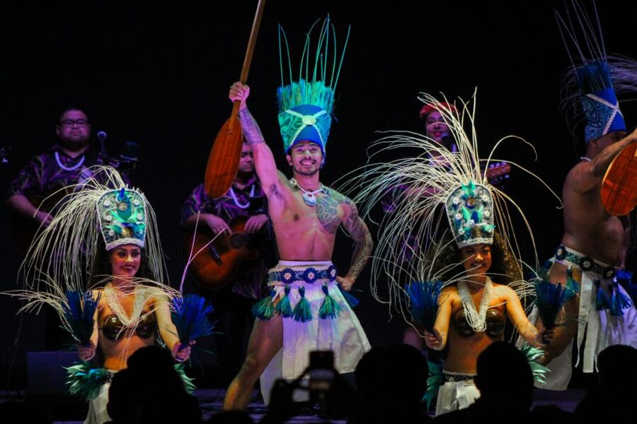 Oahu: Ka Moana Luau Dinner and Show at Aloha Tower - Price and value: is $135 a fair deal?