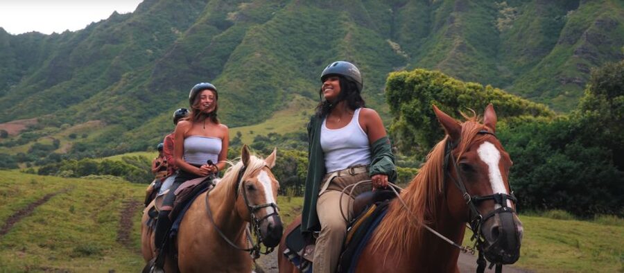 Oahu: Kualoa Hills and Valleys Horseback Riding Tour - Safety briefing and paniolo basics: what the first part feels like