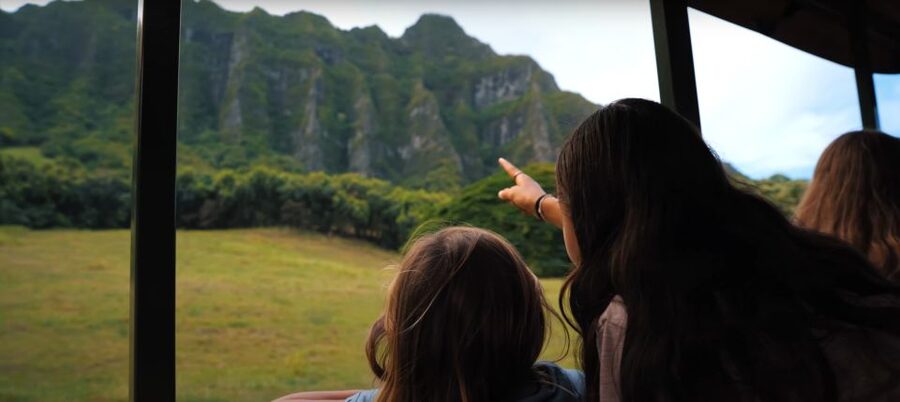 Oahu: Kualoa Open Air Jungle Expedition Tour - Getting there smoothly: Kualoa Ranch check-in and timing