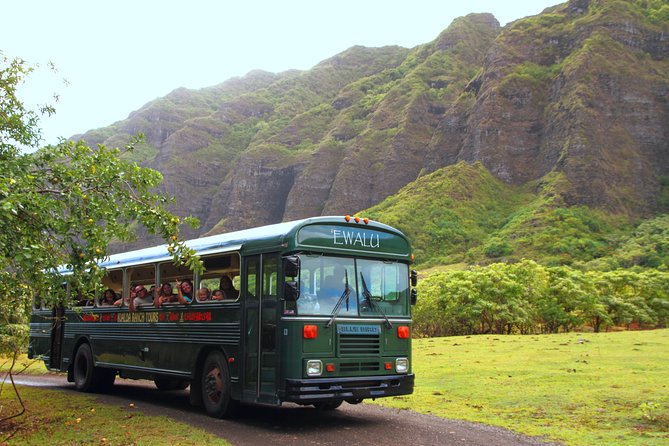 Oahu: Kualoa Ranch Movie Sites and Ranch Tour - Kualoa Ranch by vintage bus, what the 90 minutes feel like
