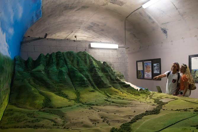 Oahu: Kualoa Ranch Movie Sites and Ranch Tour - Practical tips for the open-air bus and photo stops