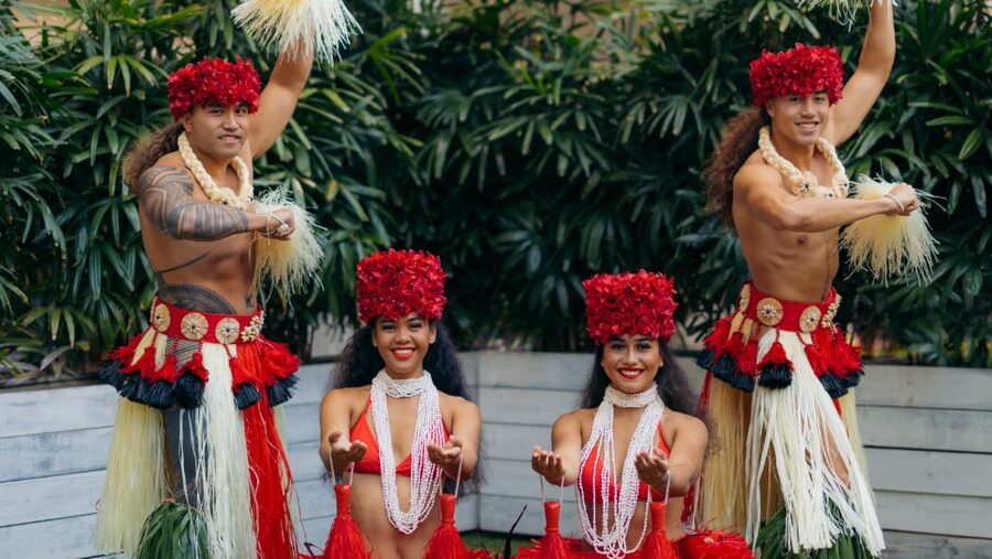 Oahu: Pa'ina Luau Waikiki at Waikiki Beach Marriott Resort - Price and value for $178 in Waikiki, plus small things to watch
