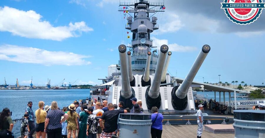Oahu: Pearl Harbor Tour with USS Arizona Memorial - The USS Arizona Memorial Boat Ride, and the Footage You Won’t Forget