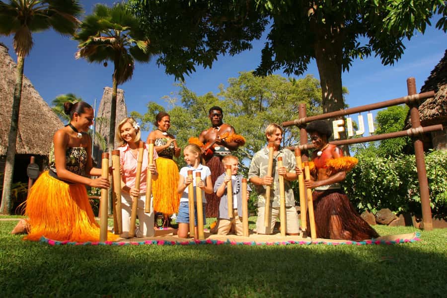 Oahu: Polynesian Cultural Center Island Villages Ticket - Island of Fiji: music and dance with coconut oil making