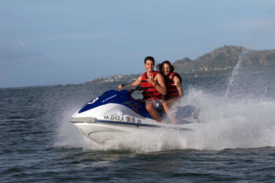 Oahu: Tandem Jet Ski Adventure on Maunalua Bay - Getting there the easy way, water taxi from the marina