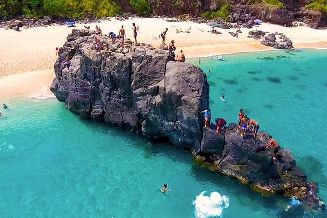 Oahu Ultimate Circle Island Tour Full Day Experience - Waimanalo and the windward coast, a break before the farms