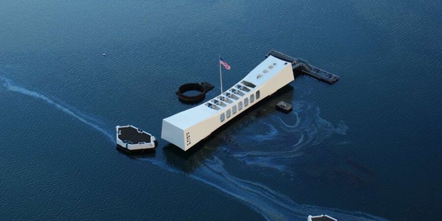 Oahu: USS Arizona Memorial Deluxe Tour - Meeting Point and How the Day Starts in the Pearl Harbor Visitor Center Courtyard