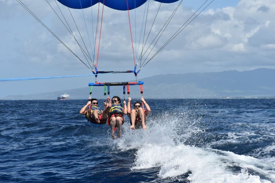 Oahu: Waikiki Parasailing - What’s Included, What’s Not, and the Extra Rules You Should Know