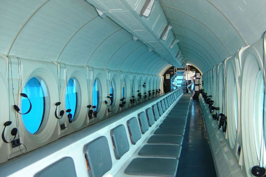 Oahu: Waikiki Submarine Tour - Comfort and sanity tips for a 105-minute submarine experience
