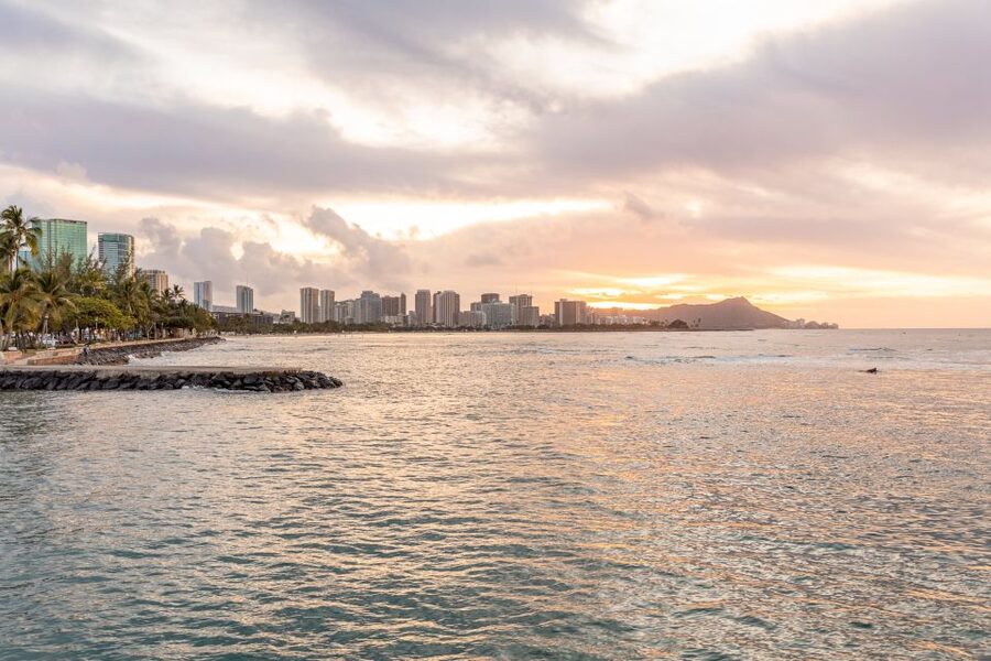 Oahu: Waikiki Turtle Canyons Cruise and Snorkel Excursion - The Boat Ride Back Plus Snacks and Soft Drinks