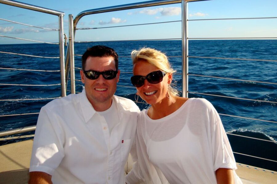Oahu: Waikiki Turtle Snorkel Sail - Inside the 65-Foot Catamaran: Comfortable Seating, Bathrooms, and a Real Bar