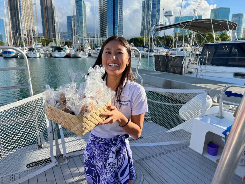 Oahu: Waikiki Whale Watching Tour-Donut and Coffee Included - Price and value: what you really get for $100