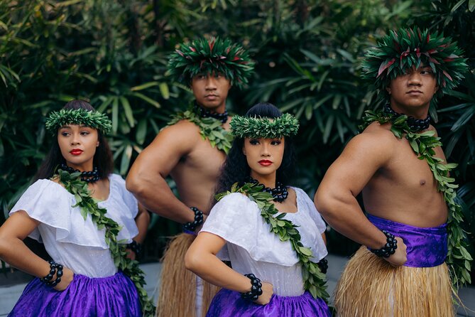 Paina Waikiki Luau at Waikiki Beach Marriott - VIP Seats and Extra Drinks: When Upgrading Actually Makes Sense