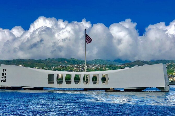 Passport to Pearl Harbor "Private" - USS Arizona Memorial: the boat ride, the galleries, and the moment