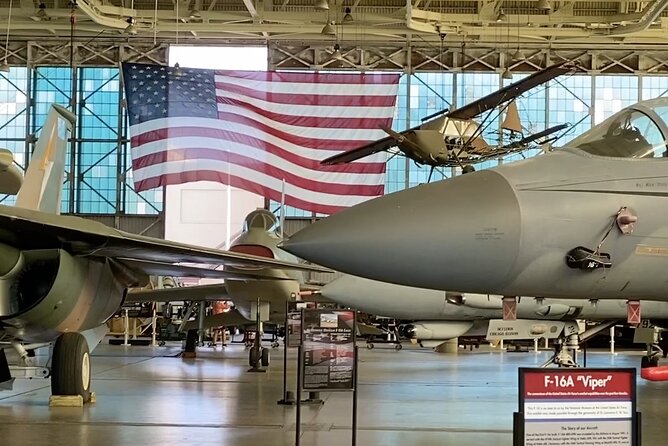 Pearl Harbor Aviation Museum Ticket with Audio Tour and Shuttle - Audio Tour Headset in 6 Languages: Make It a Guided Visit, Not a Random One