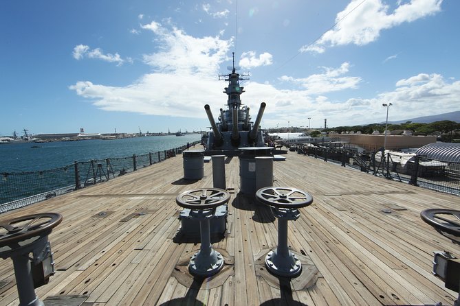 Pearl Harbor History Remembered Tour from Ko Olina - Walking the Mighty Mo: USS Missouri and the World War II Through-Line