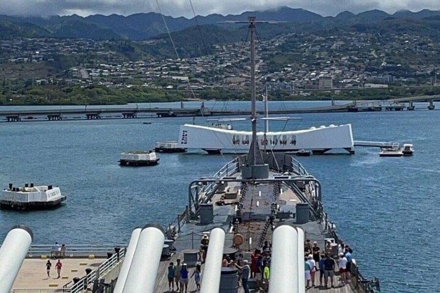 Pearl Harbor Passport: A Complete Experience - USS Arizona Memorial boat ride: what you are buying (and what can change)