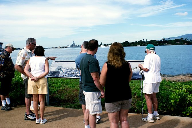 Pearl Harbor Self-Guided Multimedia and Virtual Reality Tours - Self-Guided, But Still Guided: How the Multimedia Works