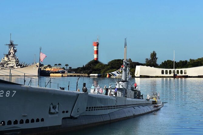 Pearl Harbor: USS Arizona Memorial & Battleship Missouri - USS Arizona Memorial: the boat ride and the moment you can’t fake