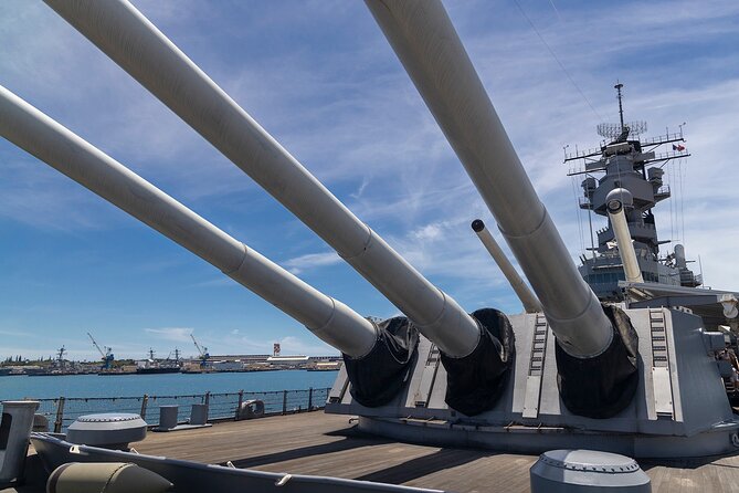 Pearl Harbor, USS Arizona Memorial & Honolulu City Tour - Comfort Items That Pay Off