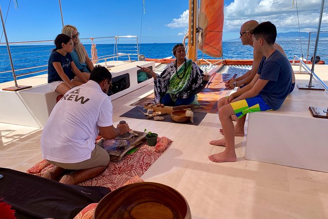 Polynesian Canoe Morning Sail - Wildlife odds: whales, turtles, and dolphins in the early hours