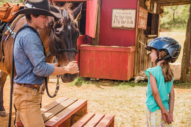 Pony Rides For Kids - Gunstock Ranch in Kahuku: where your kids get set up