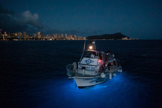 Premier Waikiki Sunset Party Cruise with Live DJ and Full Bar - Meeting at Kewalo Basin Harbor: getting there without stress