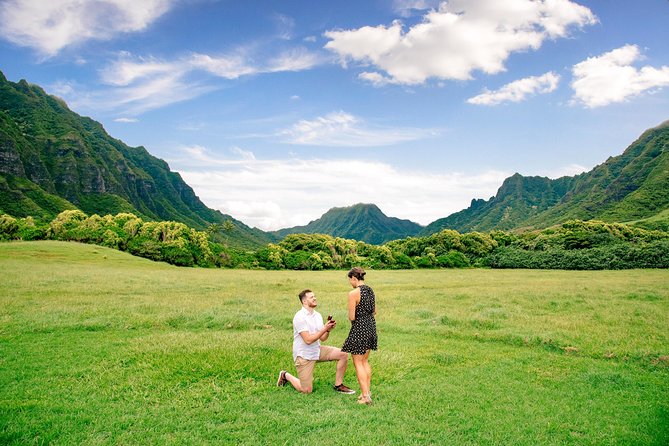Private 45 Minute Helicopter Tour with Romantic Landing - The two big wow factors after the mountains: the maze and the Arizona Memorial